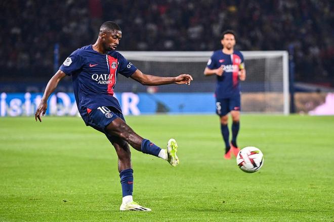 罗马诺：格拉斯纳已经决定不与水晶宫续约，明夏将成自由身（罗马诺：格拉斯纳不与水晶宫续约，明夏将以自由身离队）