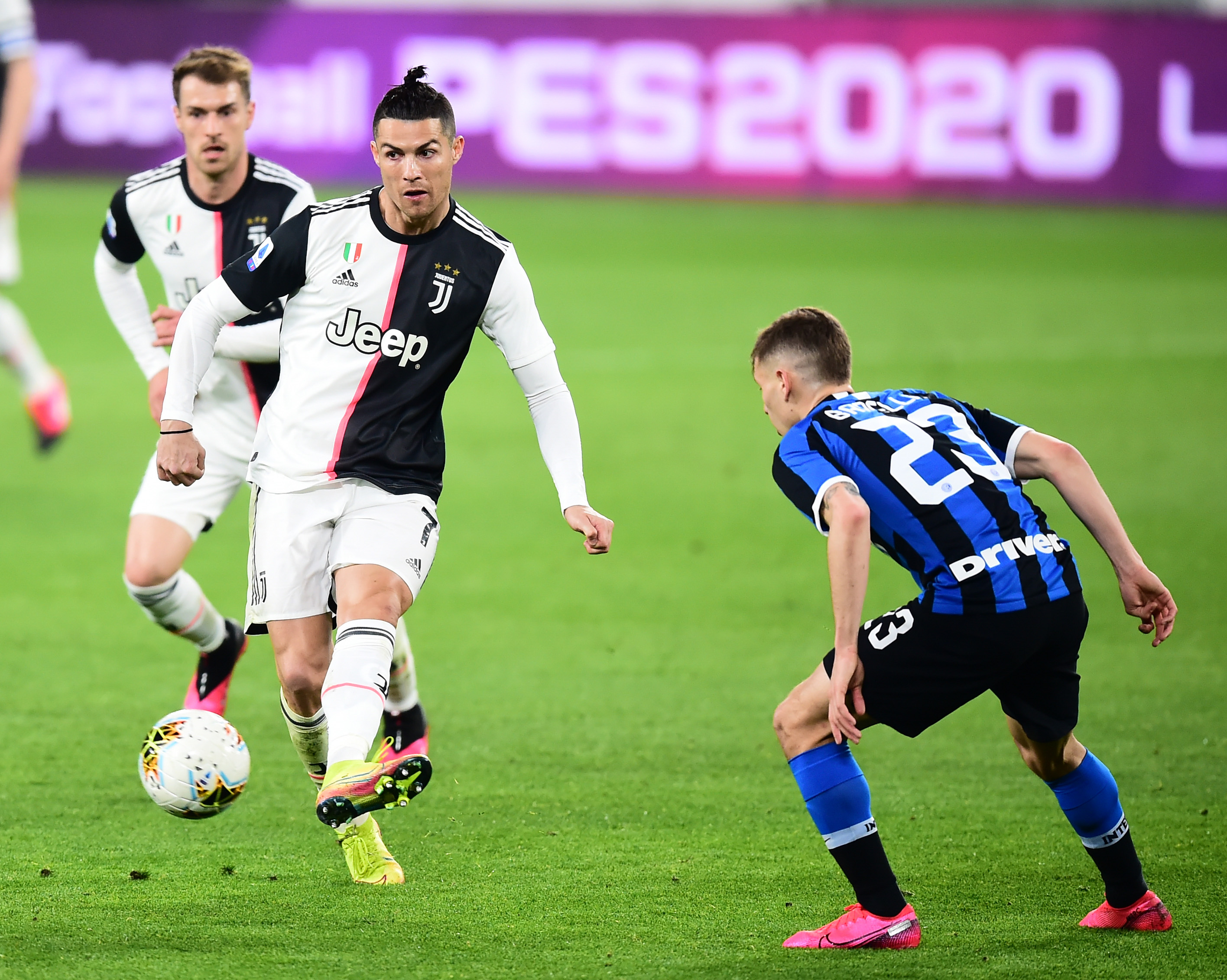 CBA：辽宁男篮主场轻取山东（CBA：辽宁男篮主场轻松击败山东）